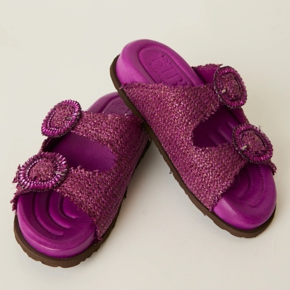 btb los angeles Shoes - BTB LOS ANGELES

TULUM CRYSTAL SLIDE purple bling buckle size 7